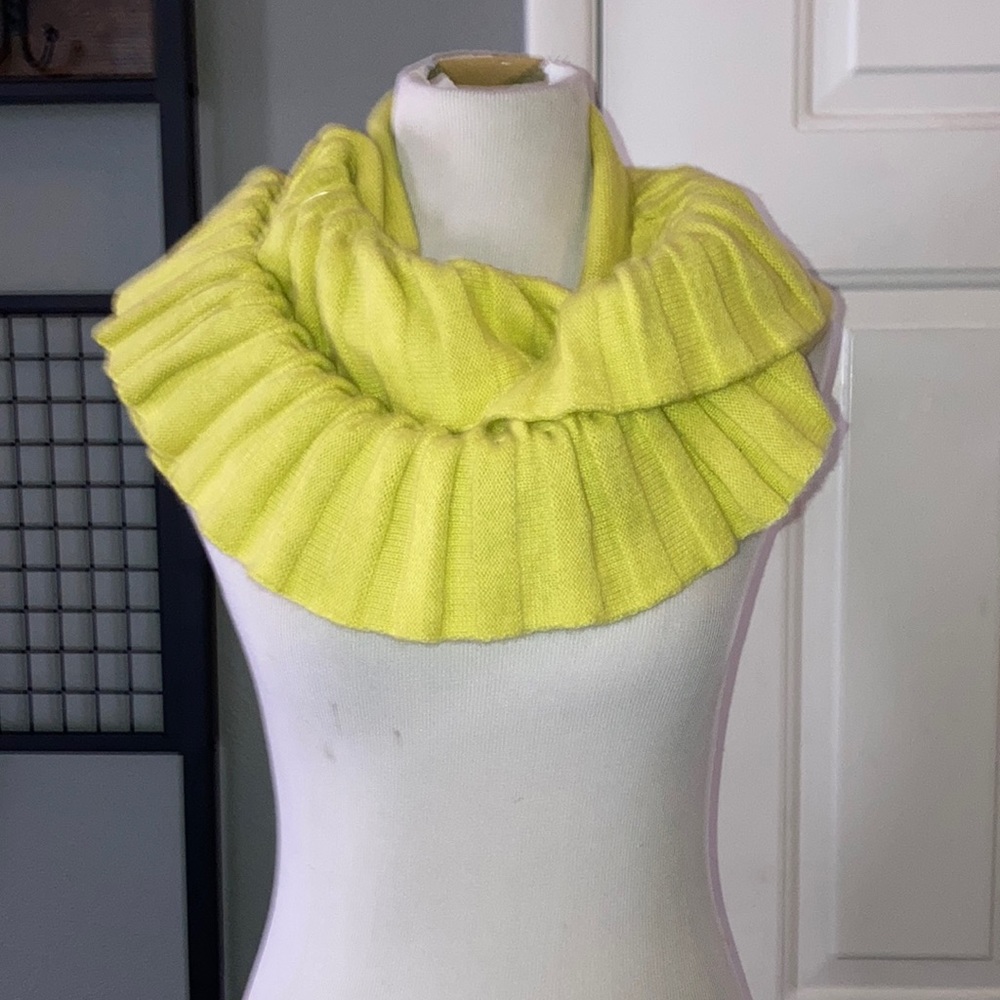 Anthropologie Moth Cashmere Ruffle Oblong Scarf Citron